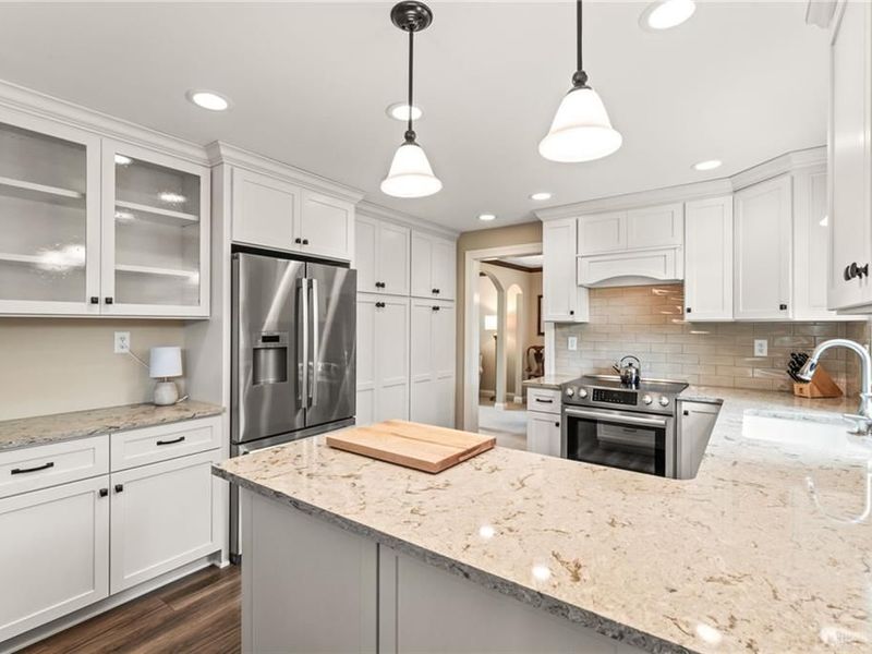 454 Shirley Ann Drive, Centerville, OH 45458 Photo 6