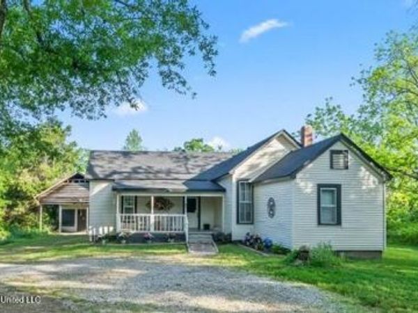 9142 Railroad Avenue, Olive Branch, MS 38654