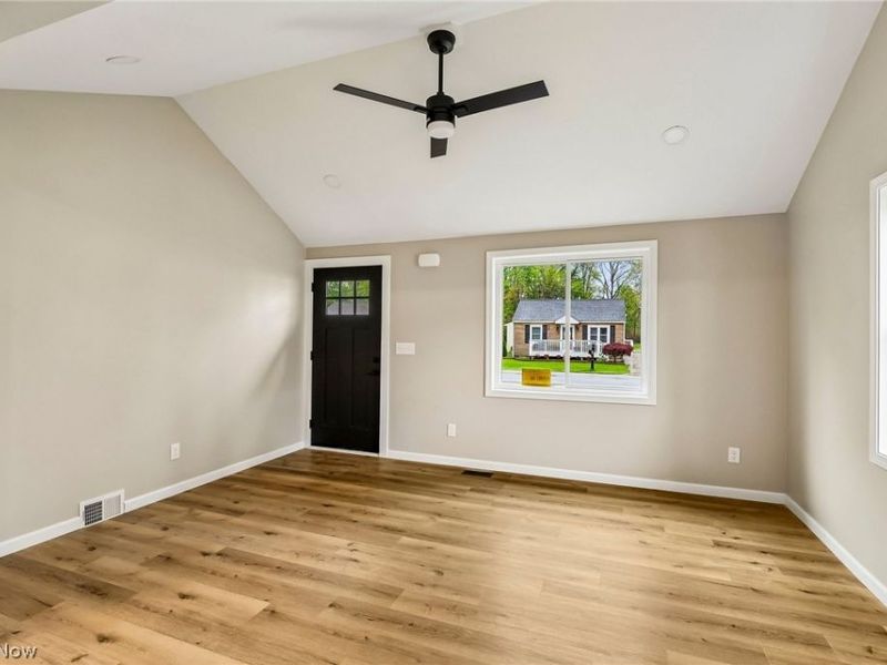 38849 Adkins Road, Willoughby, OH 44094 Photo 5