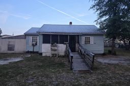 111 Stevefelkel Drive photo 4