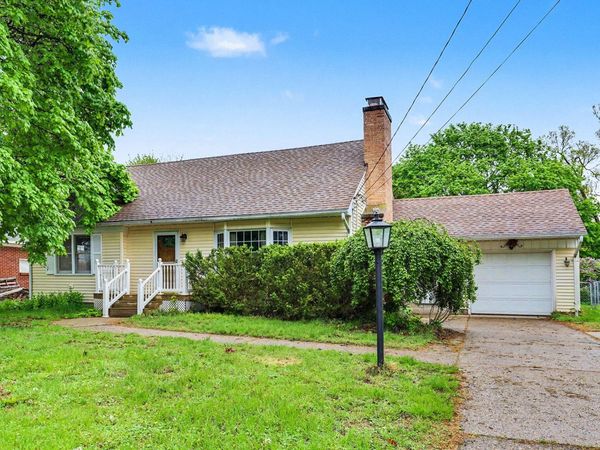 4463 Billmar Street SW, Grandville, MI 49418