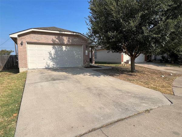 5820 Angel DR, Del Valle, TX 78617