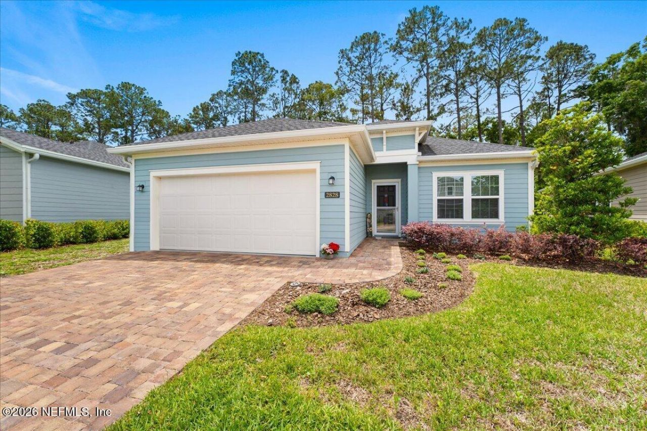 2828 Hammock Dale Court, Green Cove Springs, FL 32043 Main Photo