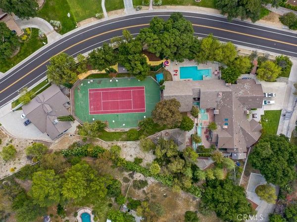 15657 Live Oak Springs Canyon, Canyon Country, CA 91387