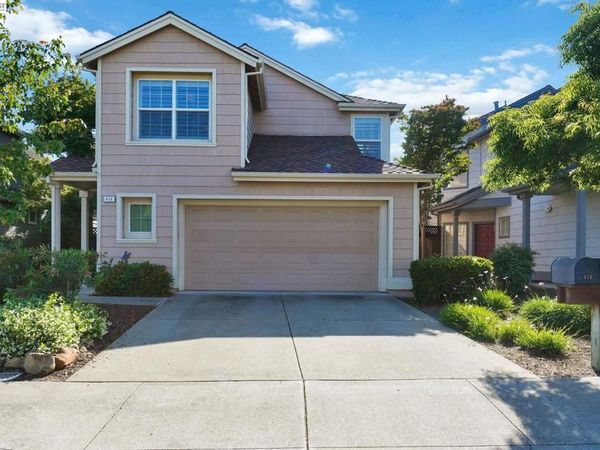 415 Orchard View Ave, Martinez, CA 94553