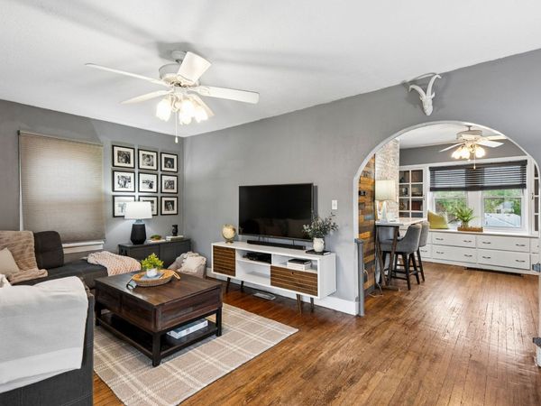 1251 Pleasant View Drive, Des Moines, IA 50315