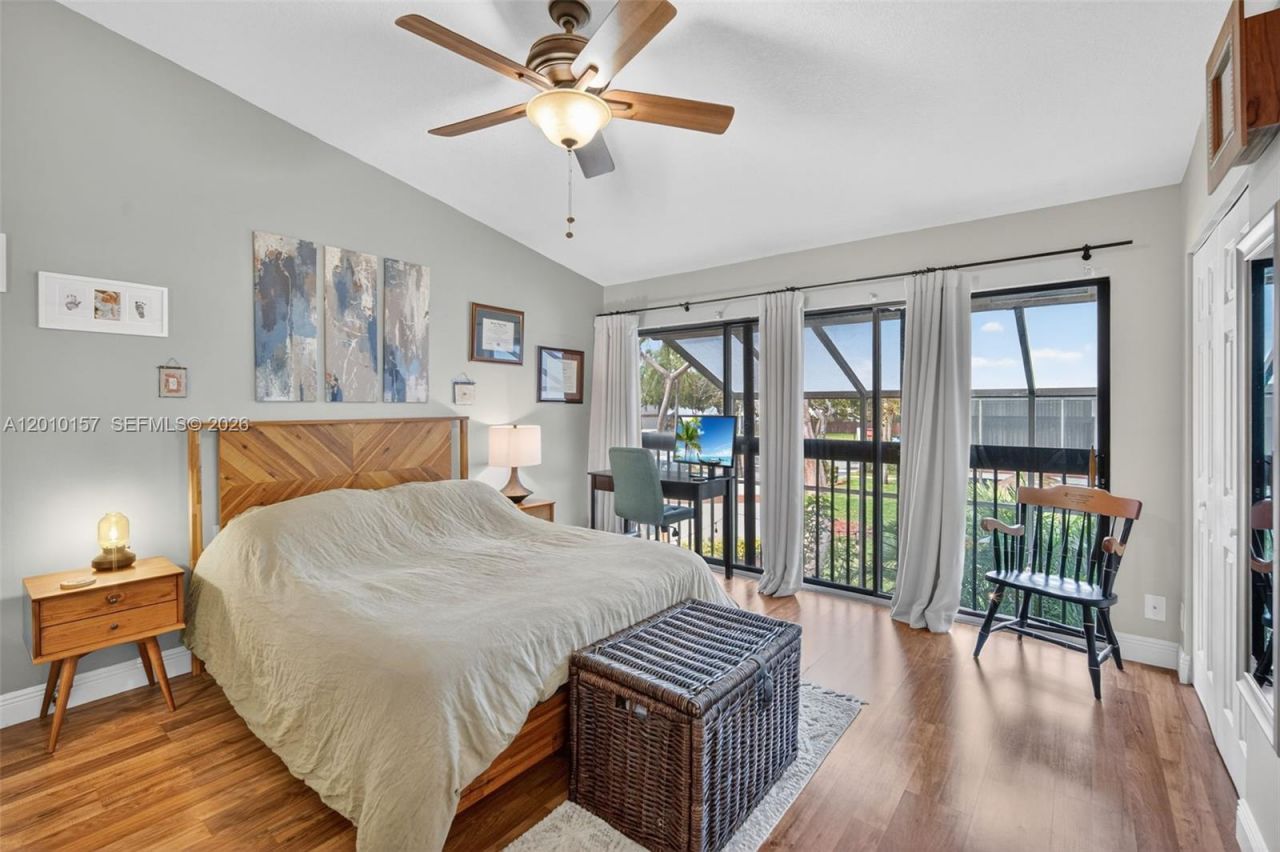 4250 SW 70th Ter, Unit ., Davie, FL 33314 Photo