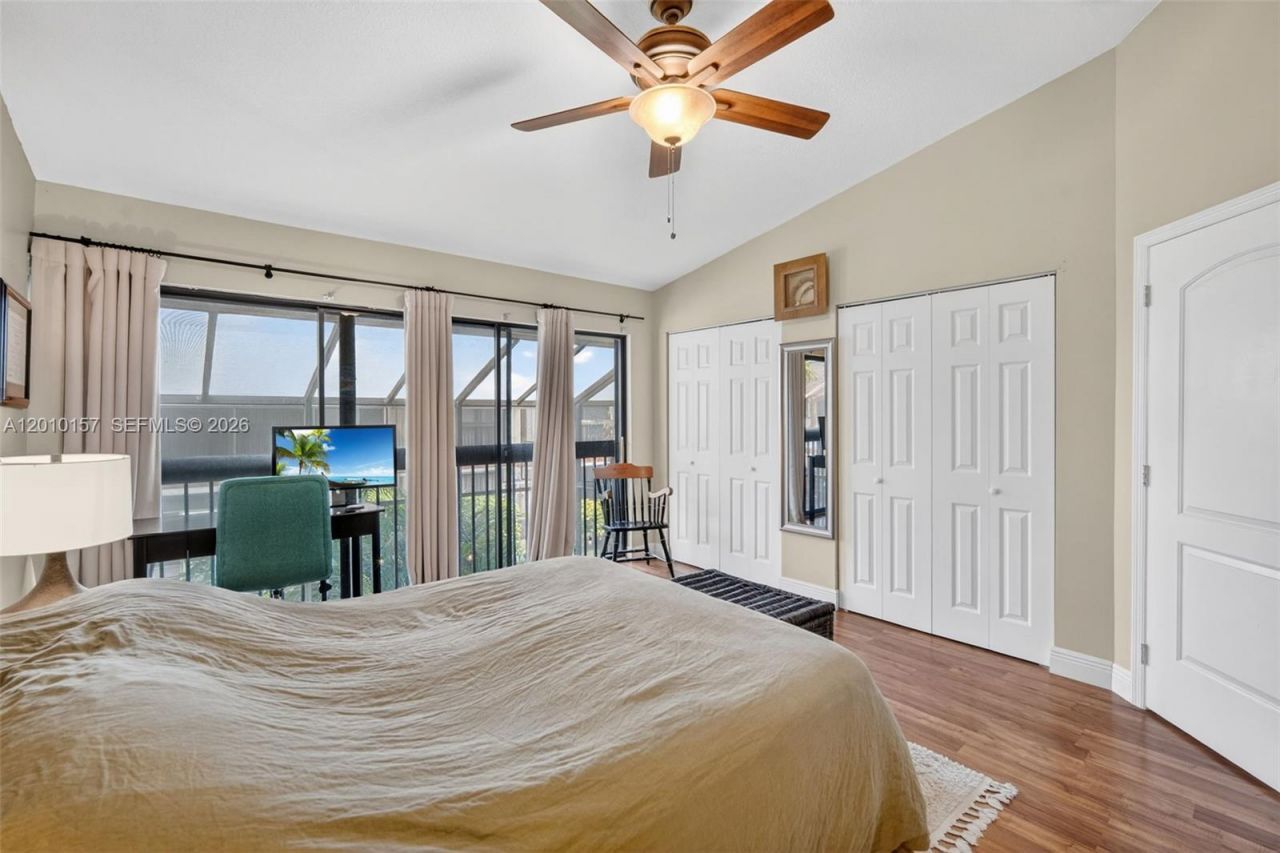 4250 SW 70th Ter, Unit ., Davie, FL 33314 Photo
