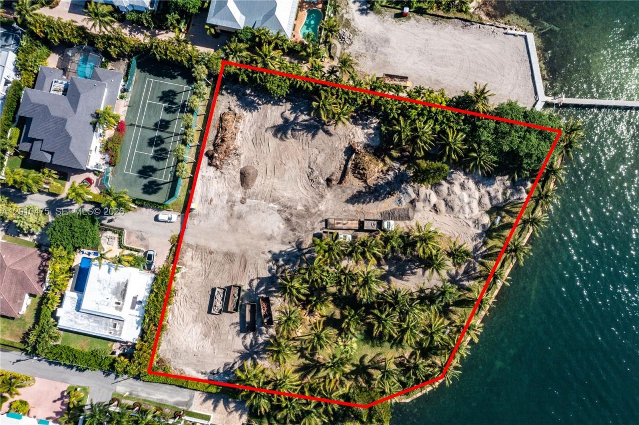 910 NE 24th St , Boca Raton, FL 33431 Photo