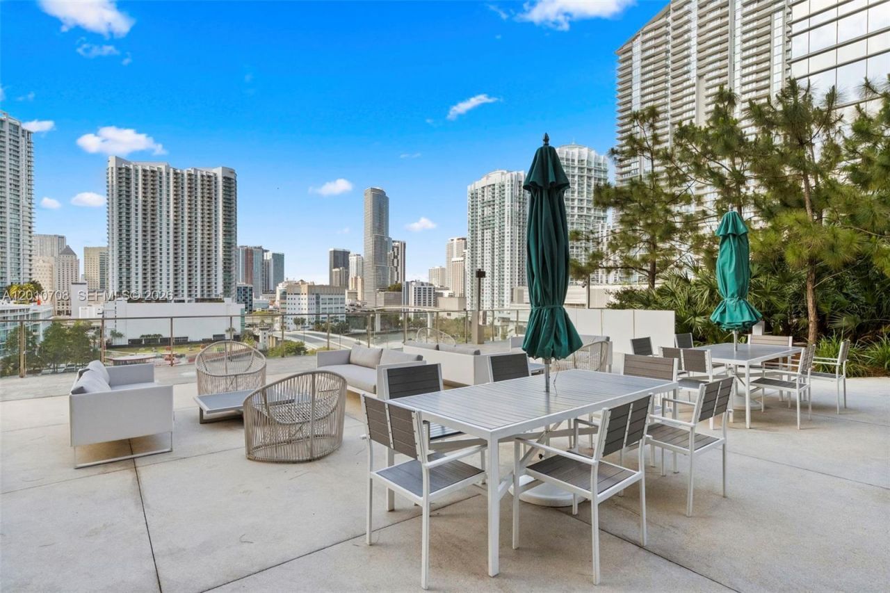 88 SW 7th St , Unit 809, Miami, FL 33130 Photo