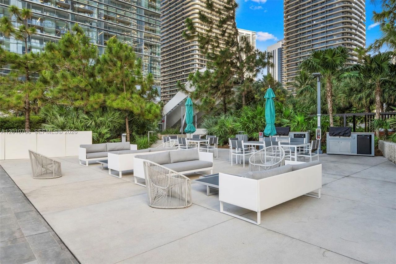 88 SW 7th St , Unit 809, Miami, FL 33130 Photo