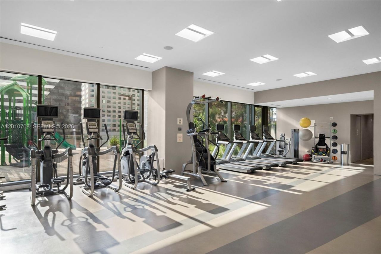 88 SW 7th St , Unit 809, Miami, FL 33130 Photo