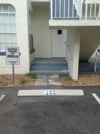 1127 Euclid Ave , Unit 205, Miami Beach, FL 33139 Photo