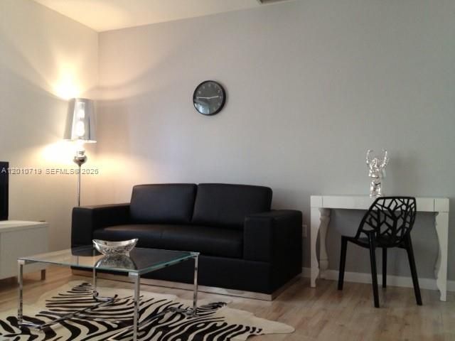 1127 Euclid Ave , Unit 205, Miami Beach, FL 33139 Photo
