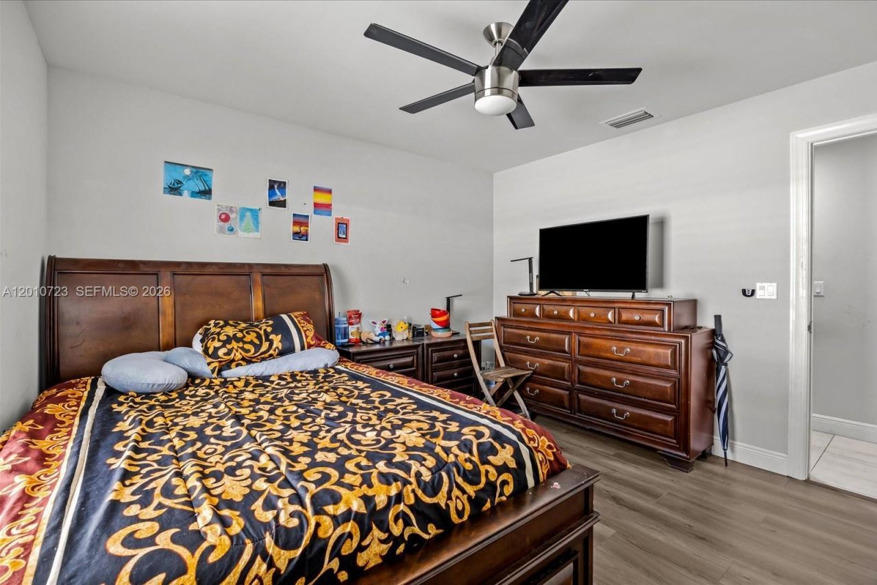115 SW Glenwood Dr, Port Saint Lucie, FL 34984 Photo
