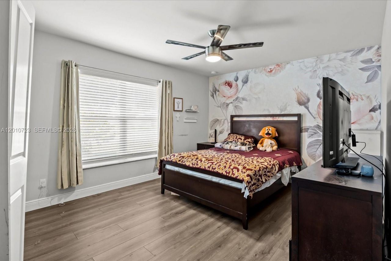 115 SW Glenwood Dr, Port Saint Lucie, FL 34984 Photo