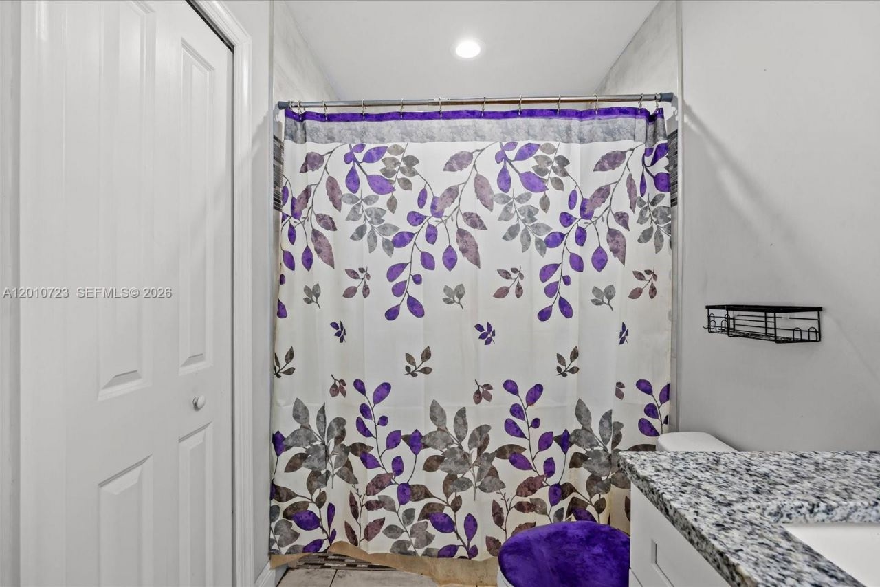 115 SW Glenwood Dr, Port Saint Lucie, FL 34984 Photo