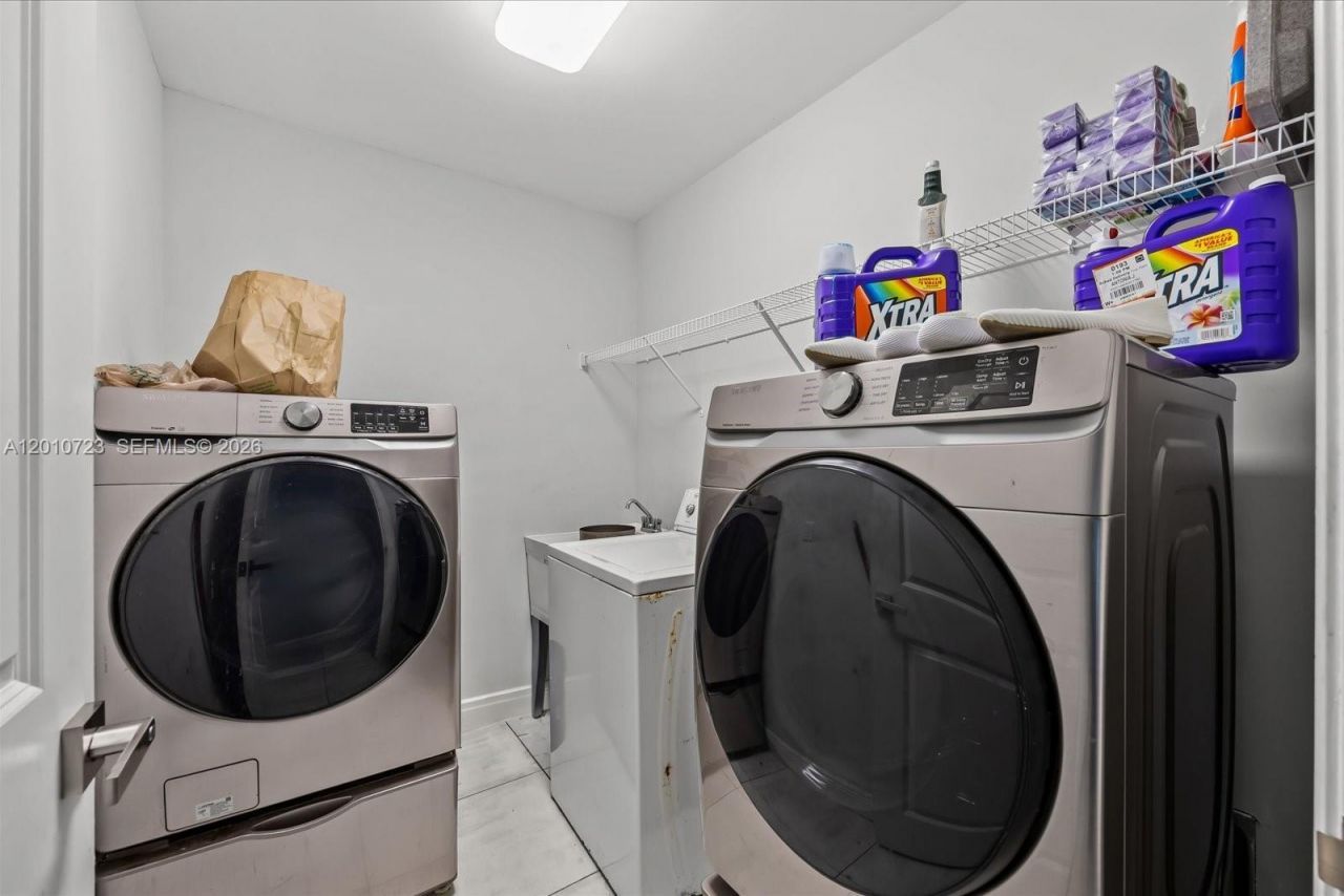 115 SW Glenwood Dr, Port Saint Lucie, FL 34984 Photo