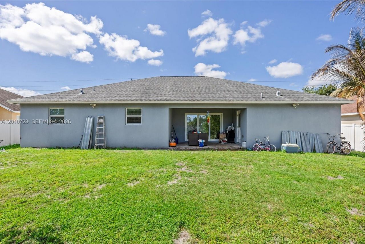 115 SW Glenwood Dr, Port Saint Lucie, FL 34984 Photo