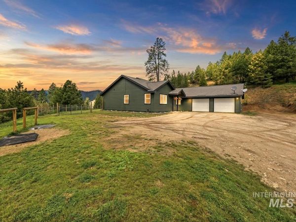 4 Round Up Circle, Boise, ID 83716