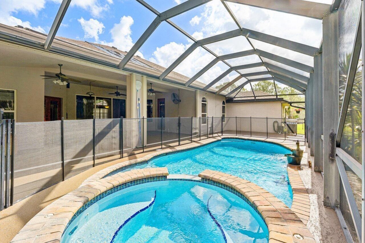 17038 69th Street N, The Acreage, FL 33470 Photo