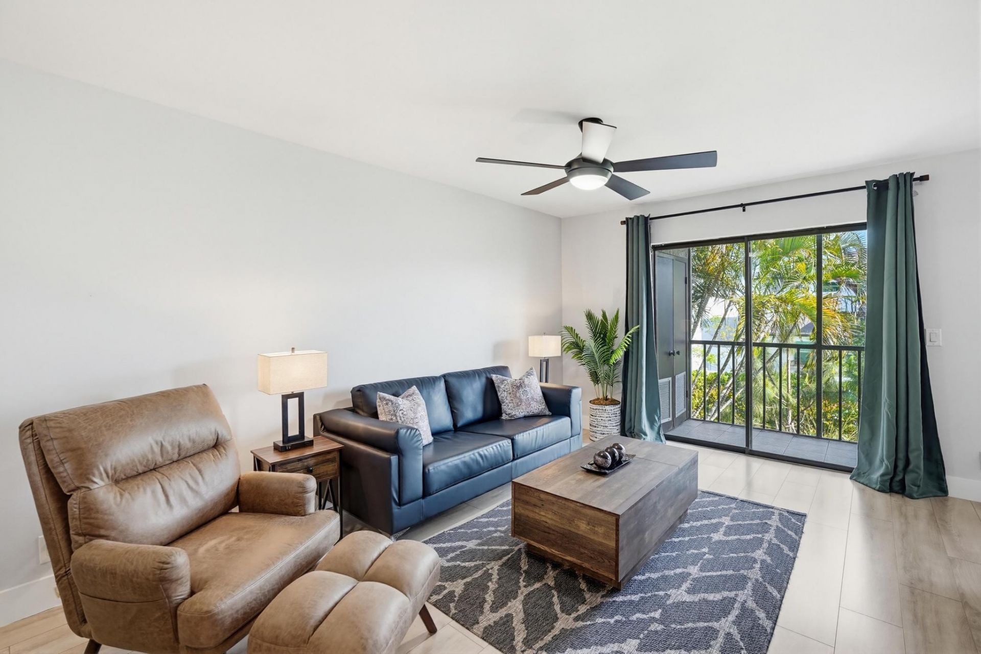 7245 Golf Colony Court, Unit 204, Lake Worth, FL 33467 Photo