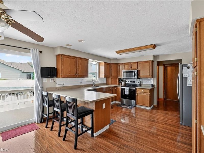 81 S Brookside Drive , Oak Harbor, OH 43449 Photo 11