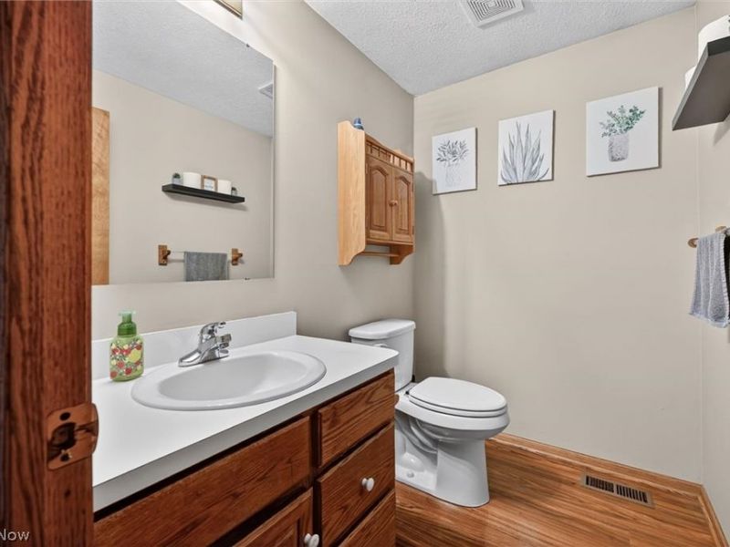 81 S Brookside Drive , Oak Harbor, OH 43449 Photo 21