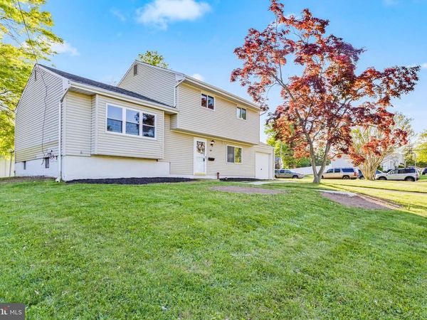1981 ARENA DRIVE, HAMILTON, NJ 08610