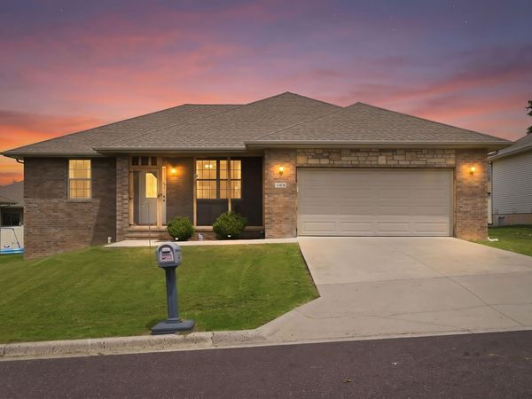 400 Penzance Street, Monett, MO 65708