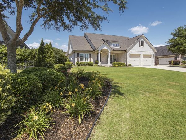 77 Meadow Lake Drive, Freeport, FL 32439