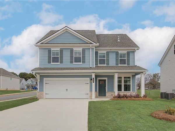 295 Arnewood Circle, Mcdonough, GA 30253