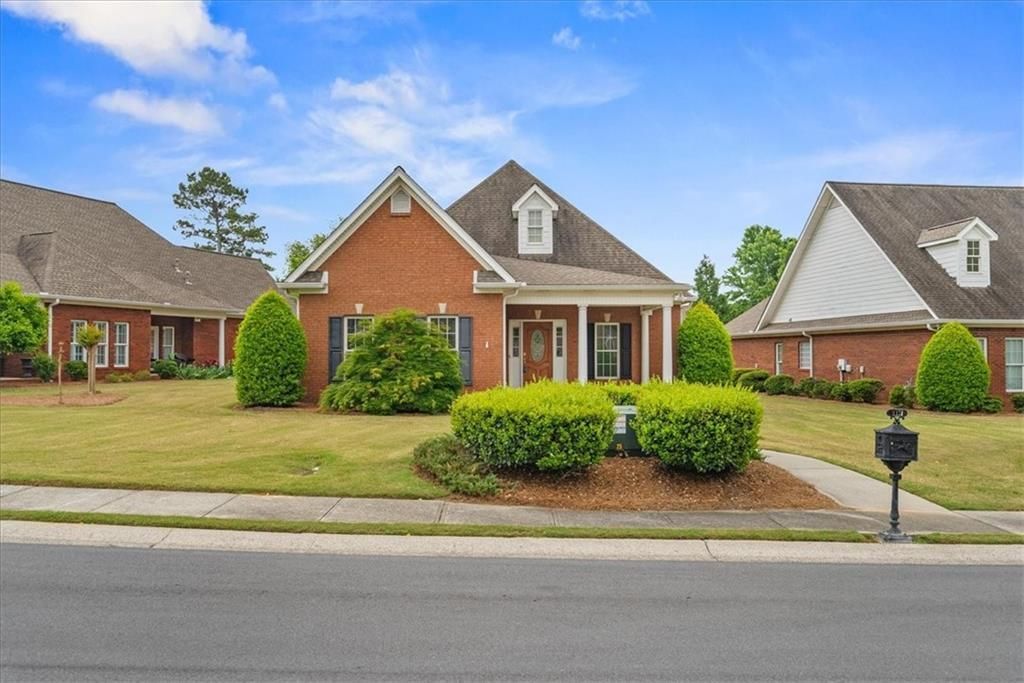 117 Vinings Way Se, Calhoun, GA 30701 Main Photo