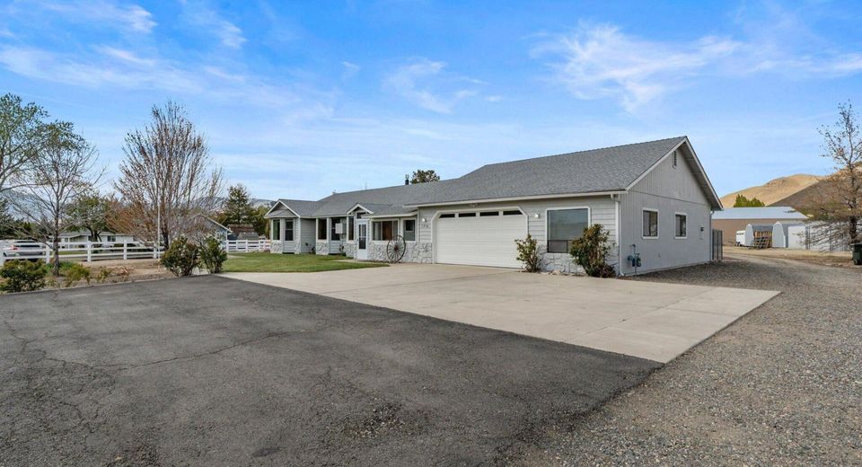 1316 Kim Place, Minden, NV 89423 Photo