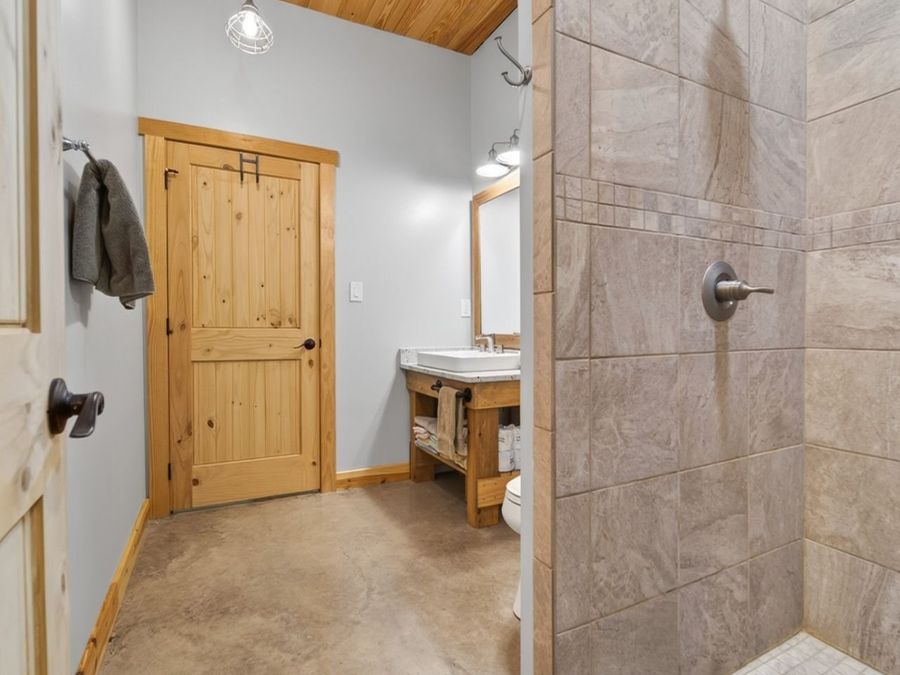 Property Image 75