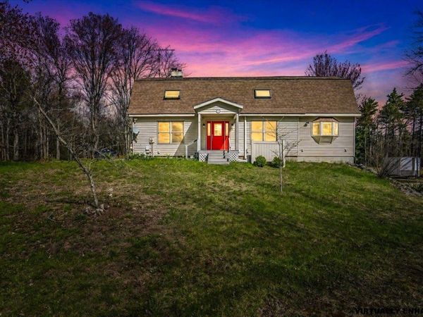 326 Lockes Hill Road, Epsom, NH 03234