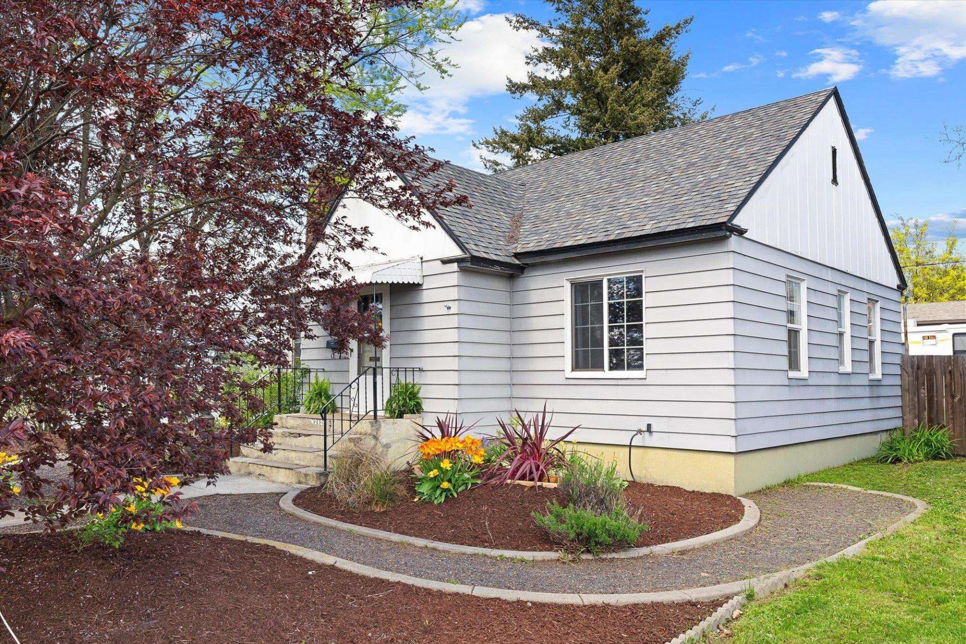 2428 W Euclid Ave, Spokane, WA 99205 Main Photo