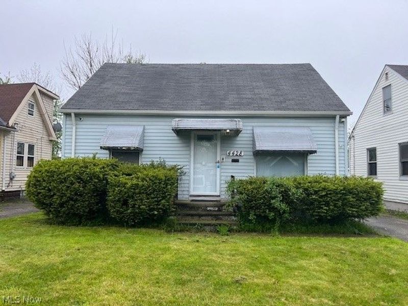 4428 E 156th Street, Cleveland, OH 44128 Photo 2