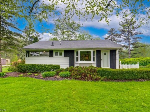 8764 Ravenna Road , Chardon, OH 44024