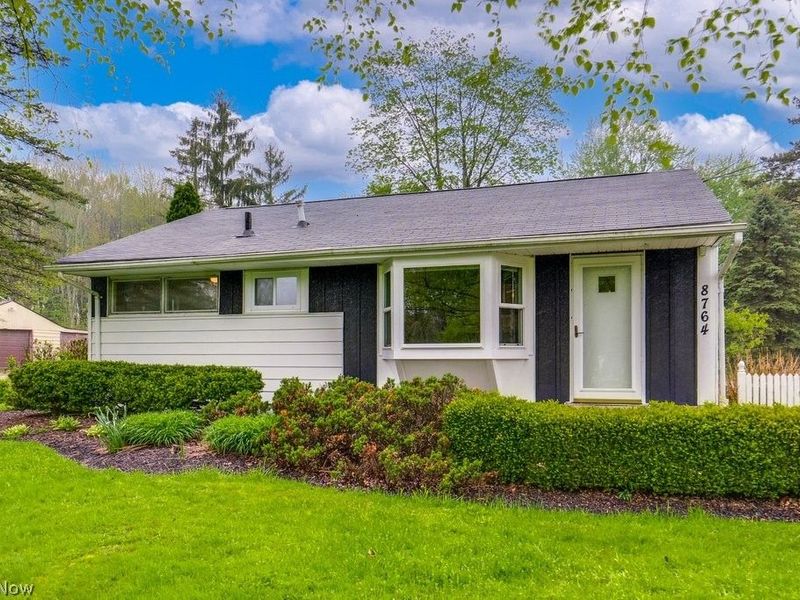 8764 Ravenna Road, Chardon, OH 44024 Photo 3