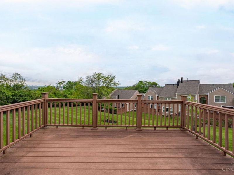 5815 Windknoll Court, Columbia Twp, OH 45243 Photo 48