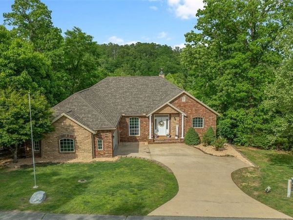 9877 Admiral Drive , Rogers, AR 72756