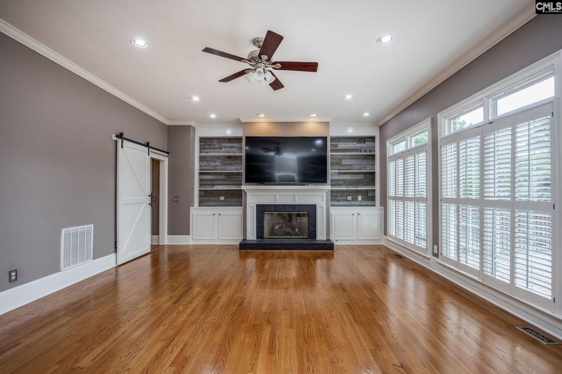 96 Oak Brook Drive  Photo 18