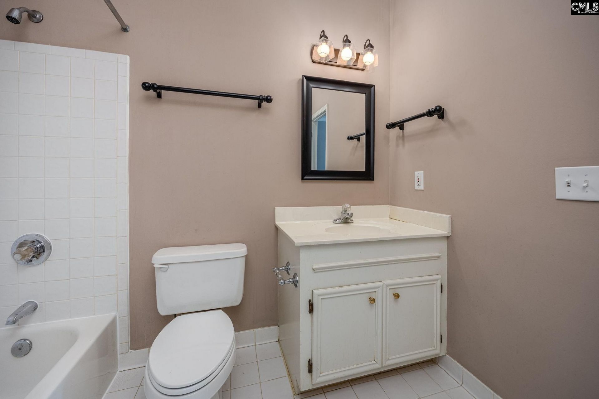 96 Oak Brook Drive  Photo 70