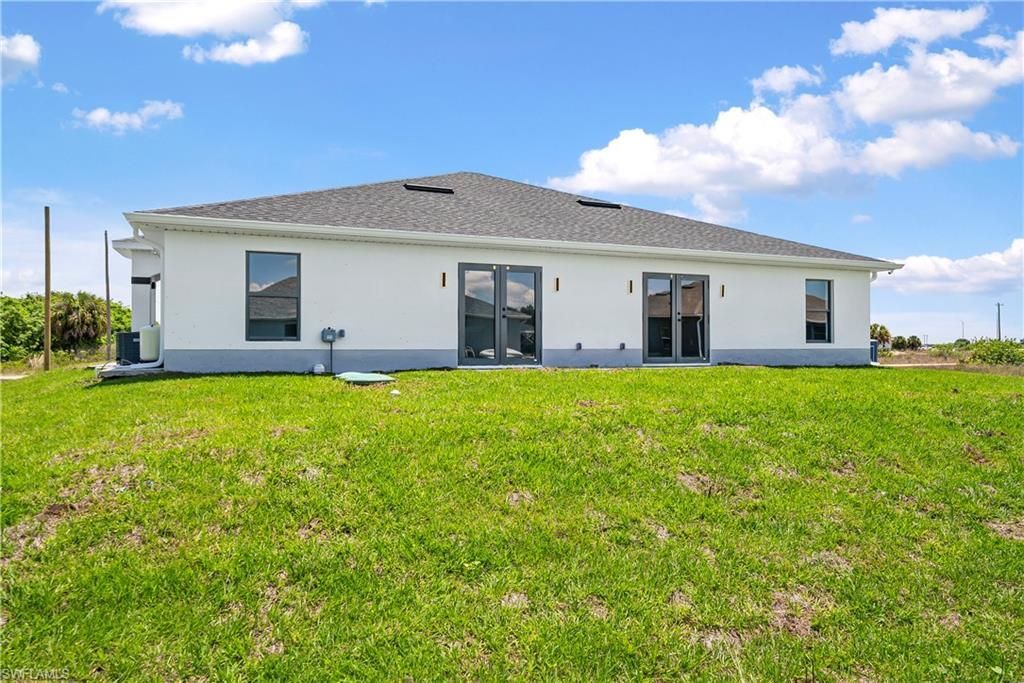 1128-1130 Graystone Ave, Lehigh Acres, FL 33974 Photo