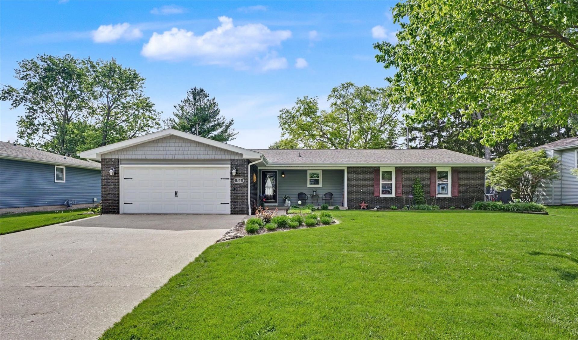 702 Van Buren Street, Monticello, IL 61856 Main Photo
