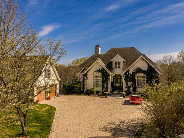 237-239 Pumpkin Lane , Clinton Corners, NY 12514