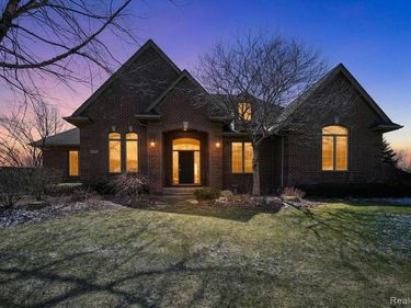 2591 Overbrook, Highland Twp, MI 48357