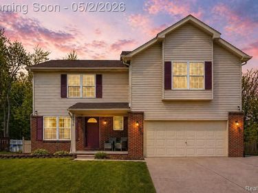 29516 Hunter Street, Brownstown Twp, MI 48183