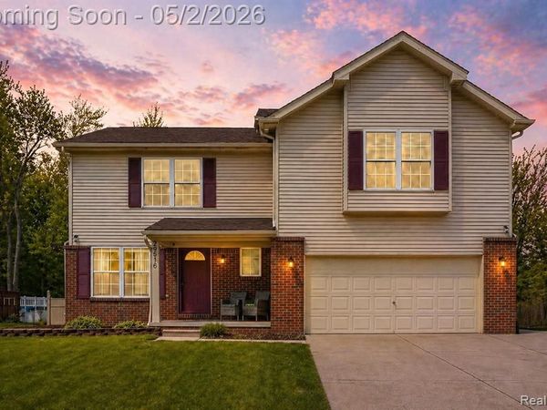 29516 Hunter Street , Brownstown Twp, MI 48183